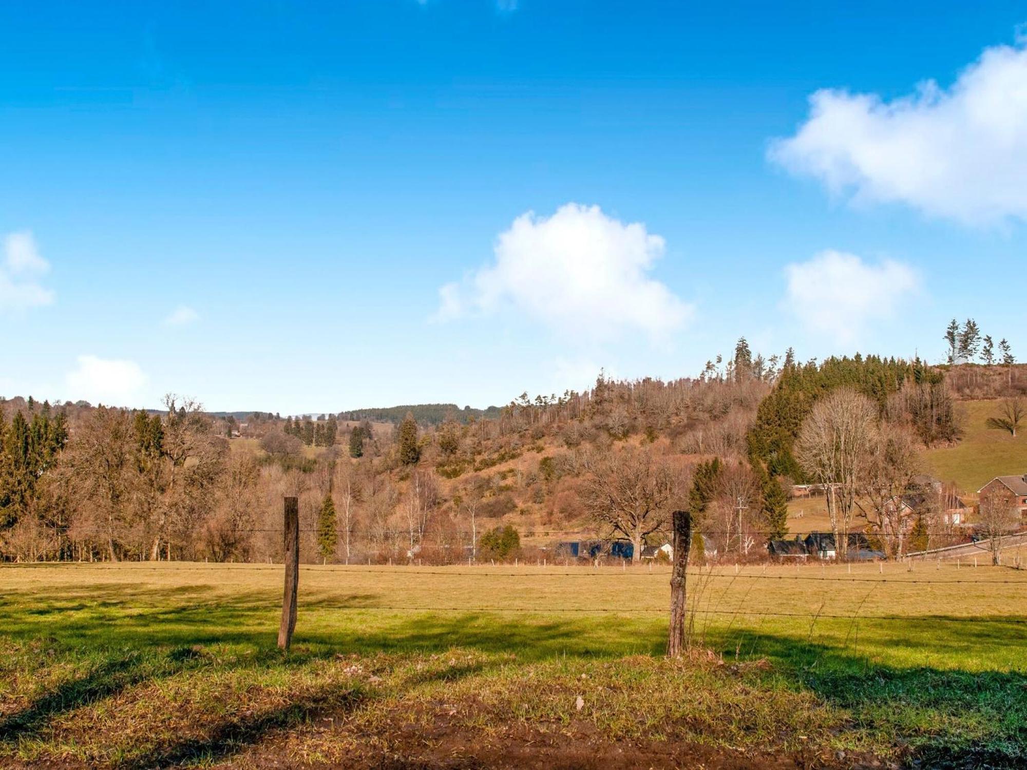 Sophisticated Holiday Home In Lierneux Near Forest Dış mekan fotoğraf