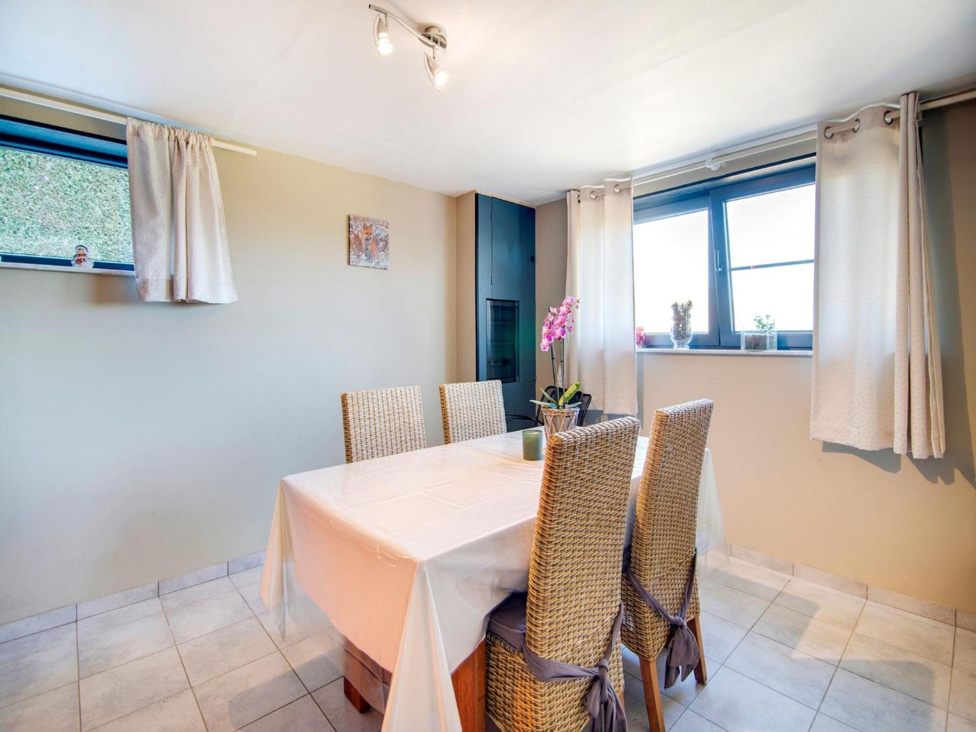 Sophisticated Holiday Home In Lierneux Near Forest Dış mekan fotoğraf